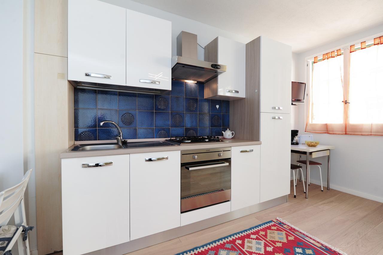 Blue Lagon Five Stars Holiday House 니스 외부 사진